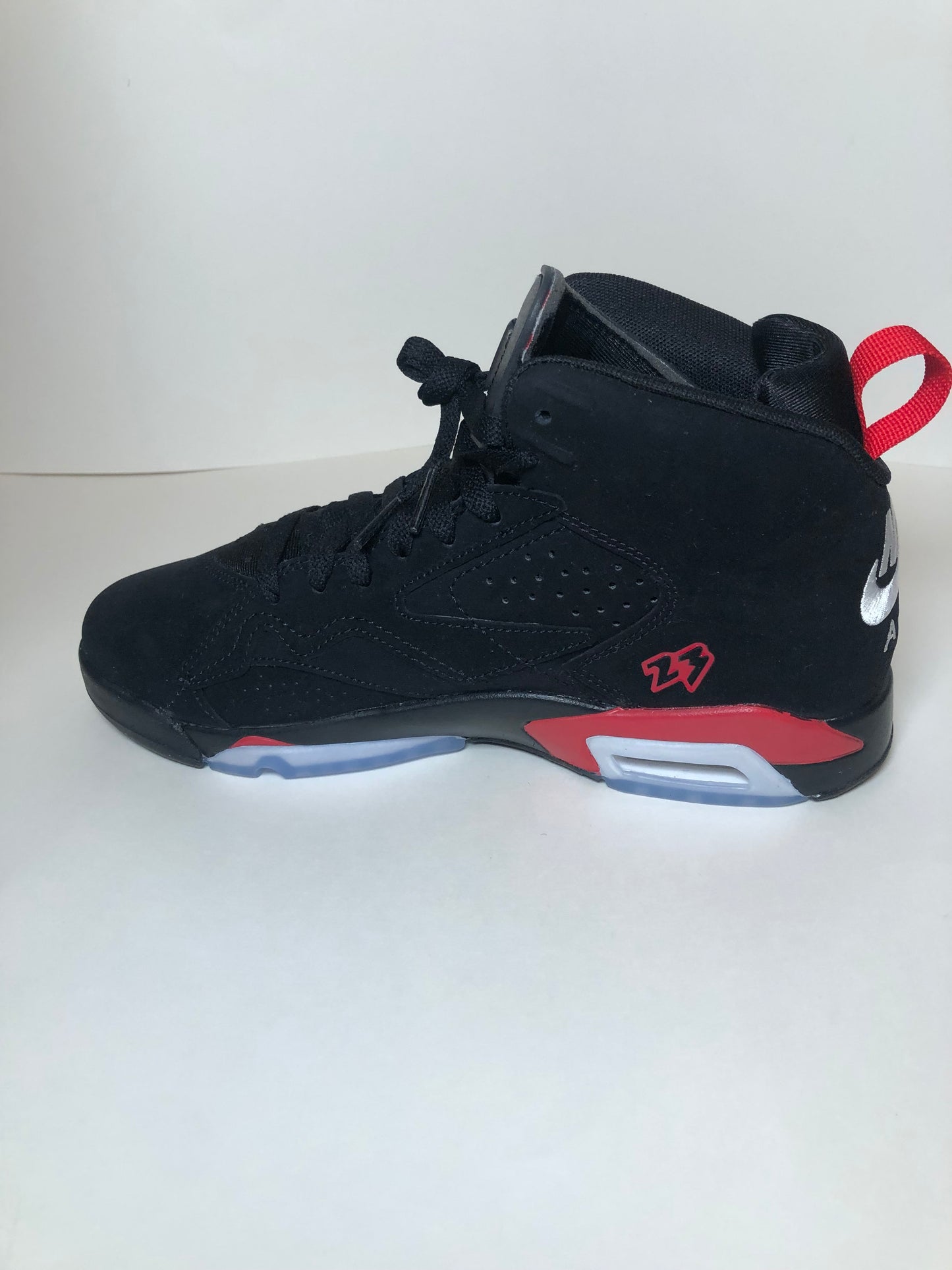 Air Jordan mvp black varsity red Size 7 Men’s